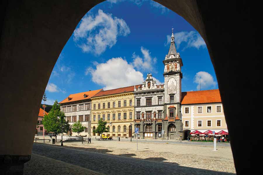 Radnice na náměstí města Prachatice, foto: Libor Sváček